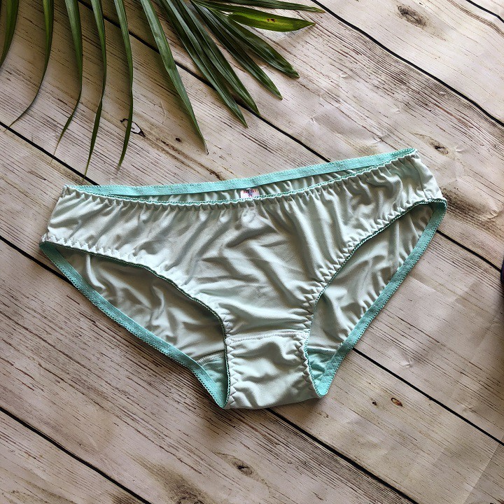 COMBO 5 QUẦN LÓT TRƠN COTTON LỤA, THUN LẠNH MỀM MẠI | BigBuy360 - bigbuy360.vn