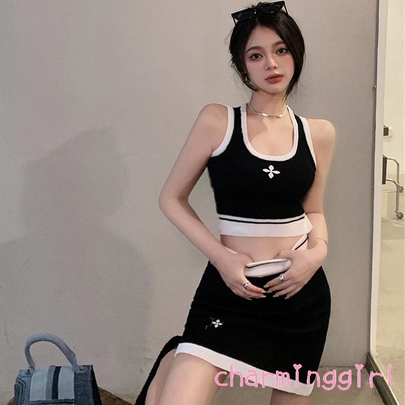 Set Đồ 2 Món Gồm Áo Dệt Kim Không Tay Cổ Chữ U Màu Sắc Tương Phản + Chân Váy Ngắn Lưng Cao Cho Nữ