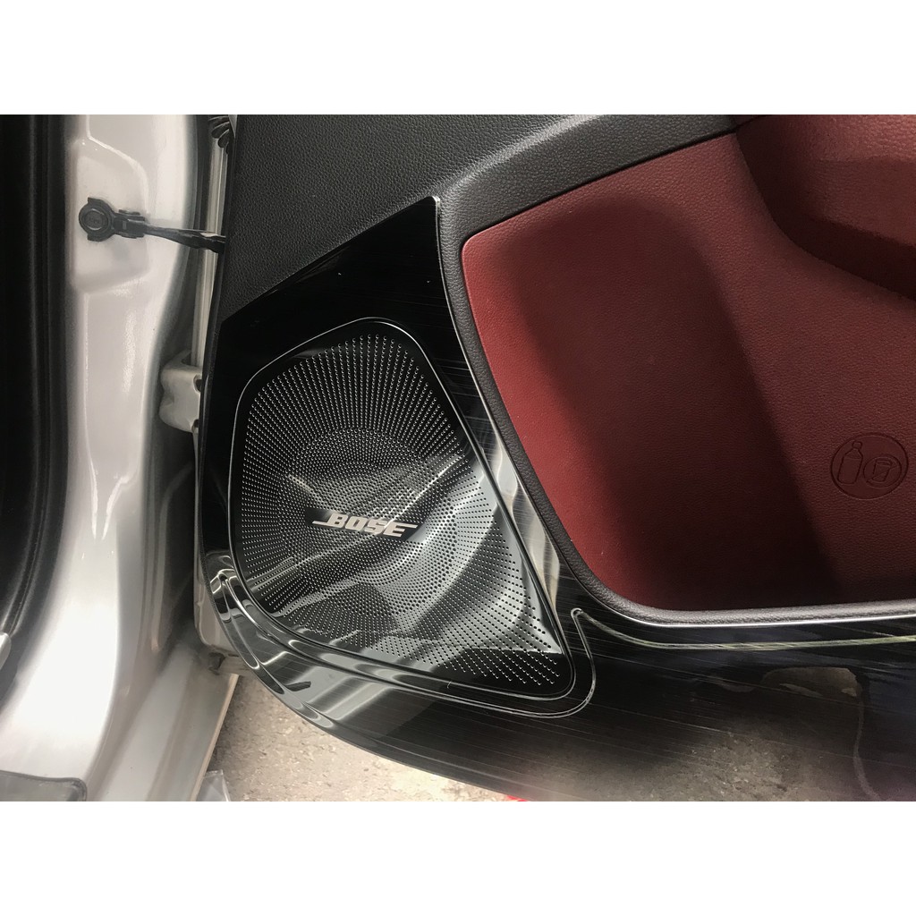 Ốp màng loa và tapli cánh cửa Hyundai i10 2016 -2022 mẫu titan cao cấp - tặng keo trợ dính hàng đẹp