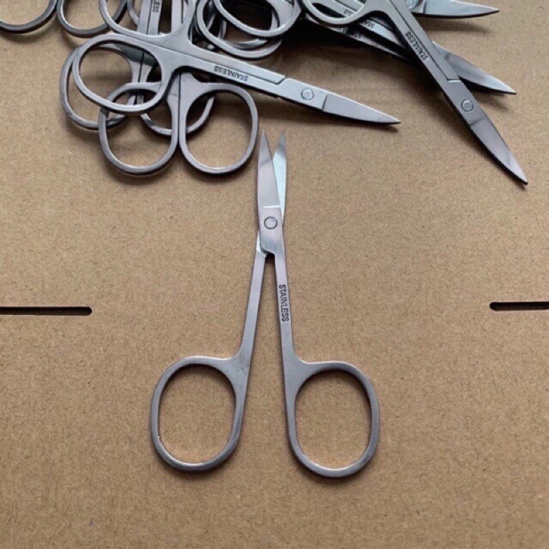 kéo tỉa lông mày