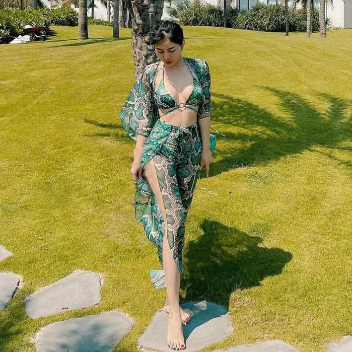 BIKINI HỌA TIẾT DA TRĂN KÈM ÁO CHOÀNG CAO CẤP BIKINI129K | BigBuy360 - bigbuy360.vn