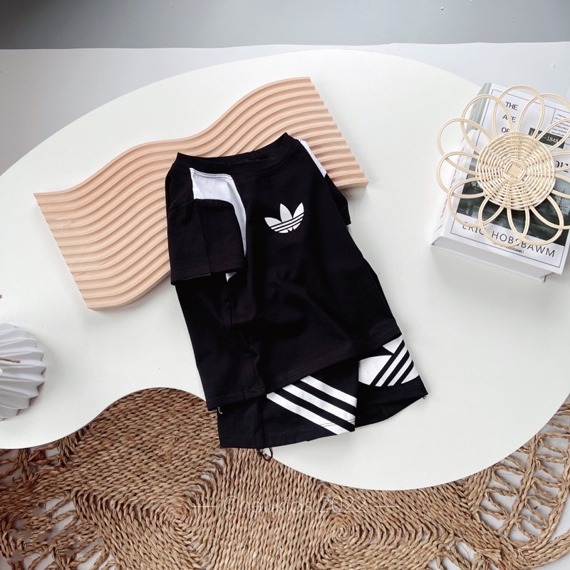 Xả Bộ das vai trắng cho bé trai