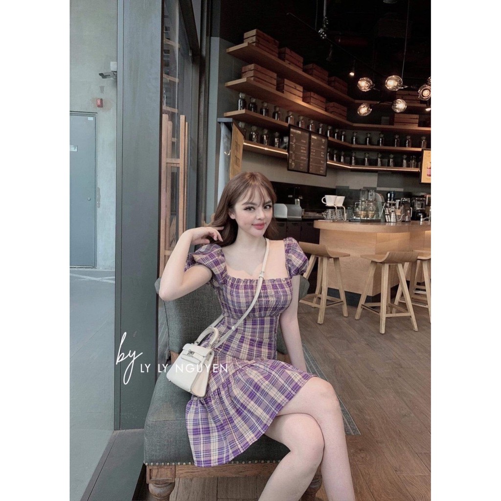 VÁY KẺ TÍM TRỄ VAI ĐUÔI CÁ CHO NỮ - ĐẦM MAXI CARO CỔ VUÔNG MÀU TÍM ULLZANG | BigBuy360 - bigbuy360.vn