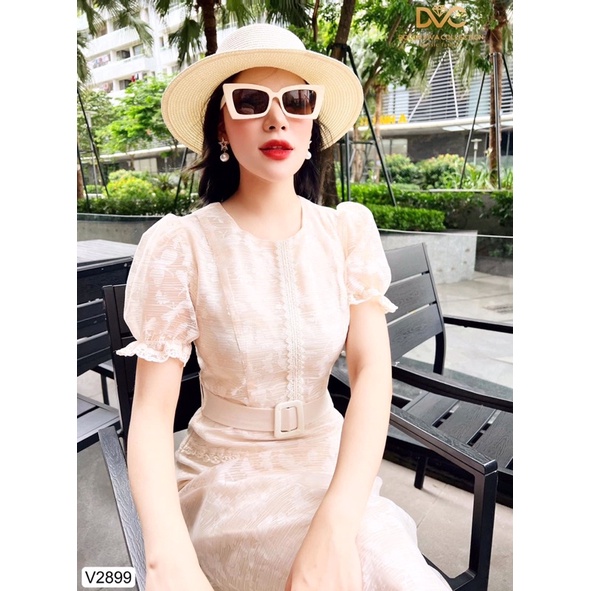 V2899 - váy ren màu be dáng chữ A