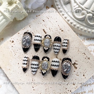 Nailbox ( Móng giả ) Móng Úp Thiết kế Vintage ( Nhắn tin cho shop đo sz móng)
