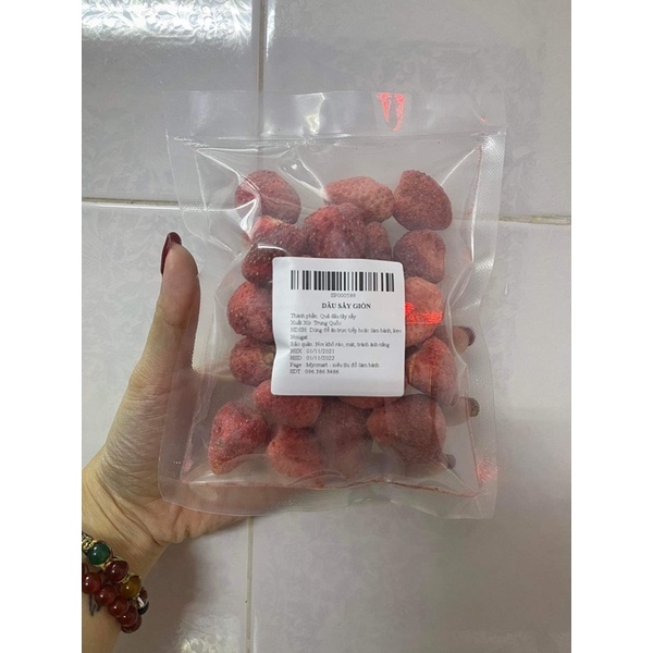 Dâu tây sấy giòn