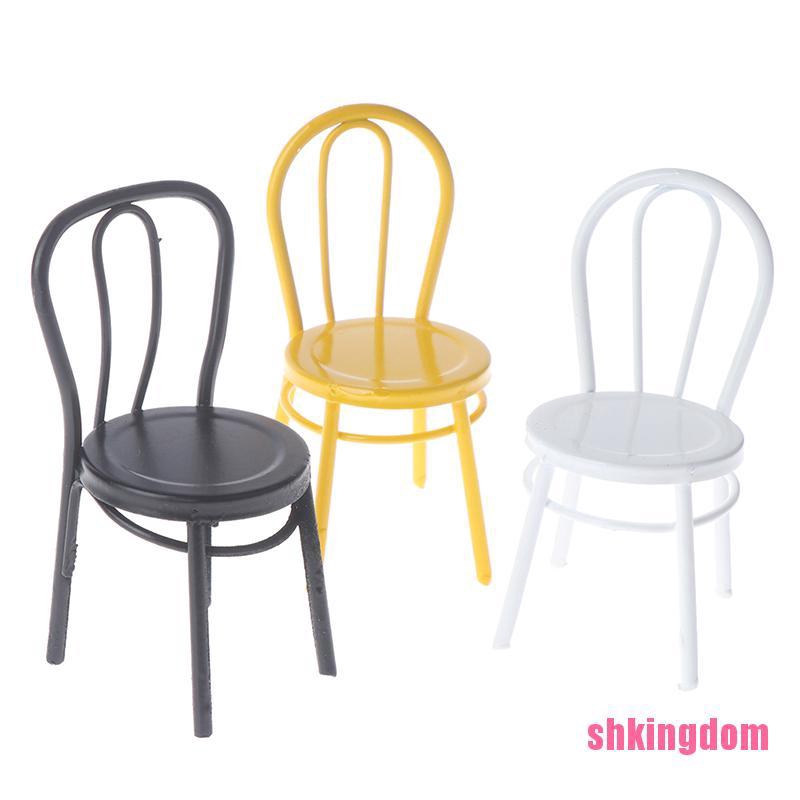 Mô Hình Ghế Kim Loại Tỉ Lệ 1 / 12 Trang Trí Nhà Búp Bê