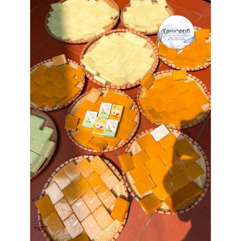 Xà bông handmade: nghệ mật ong, mướp đắng tràm trà, hoa hồng và bạc hà trầu không | BigBuy360 - bigbuy360.vn