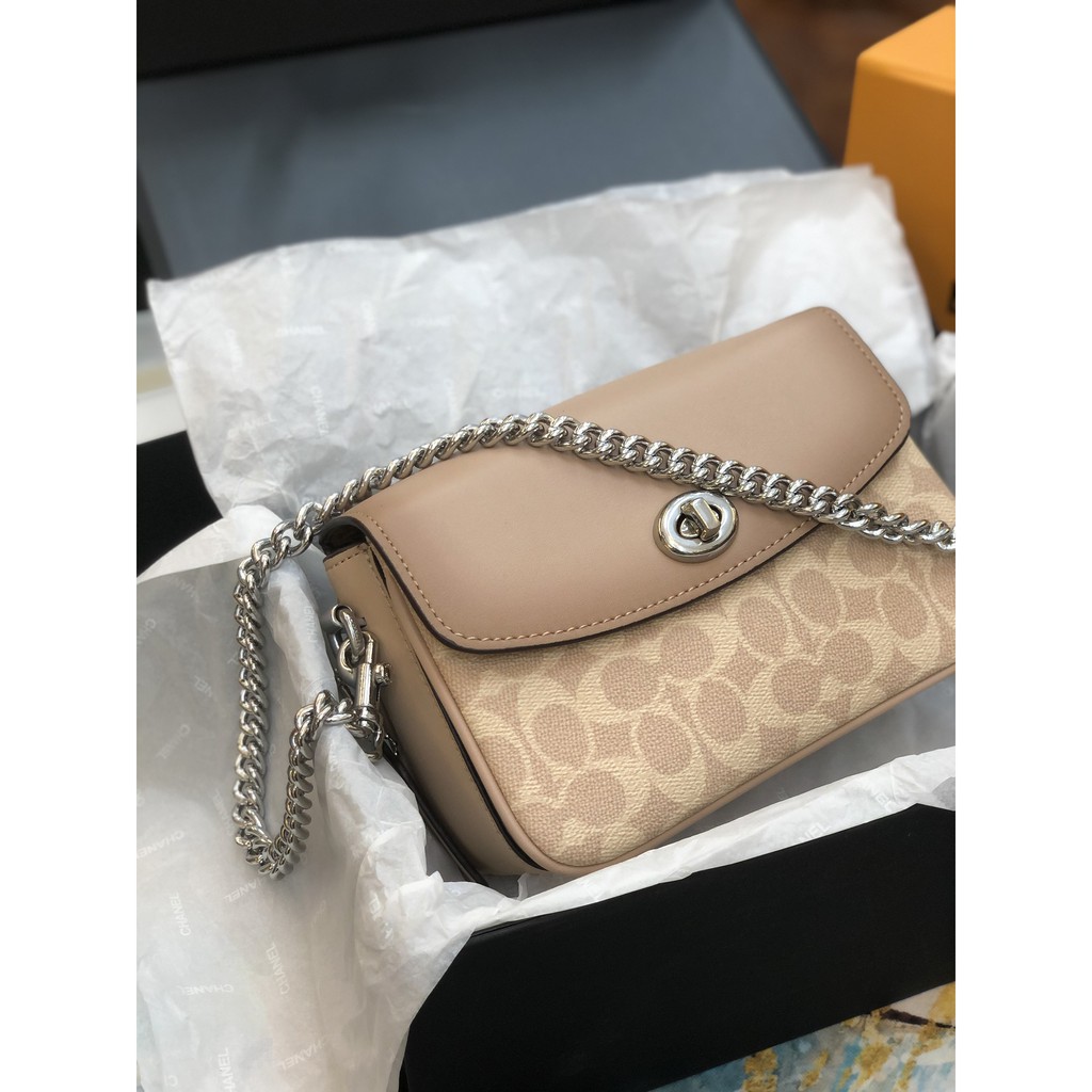 Túi Coach super sale nhiều ngăn size 20cm màu kem