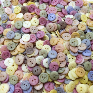 Nút áo trang trí tròn in họa tiết hoa cúc nhựa 10 đến 20 cái size 1.5cm