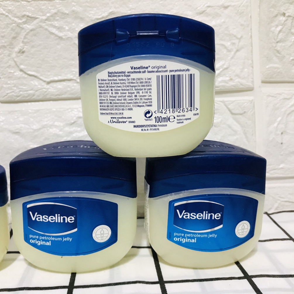 Sáp dưỡng ẩm Vaseline Pure Petrolium Jelly (50ml -100ml)