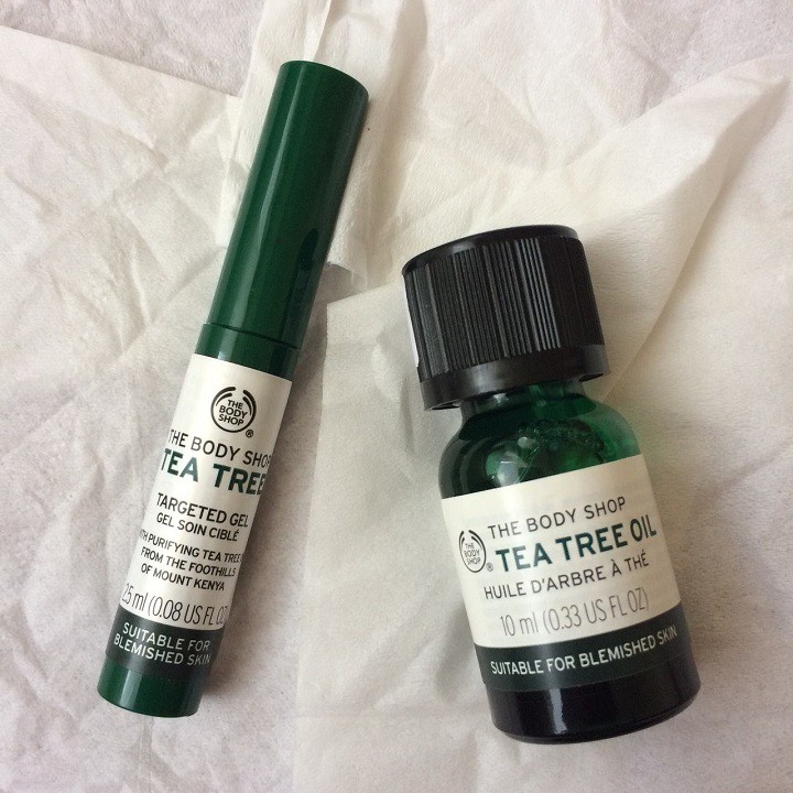 Gel chấm mụn The Body Shop Tea Tree Targeted Gel