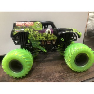 Xe đua Monster Jam 4 màu cực chất