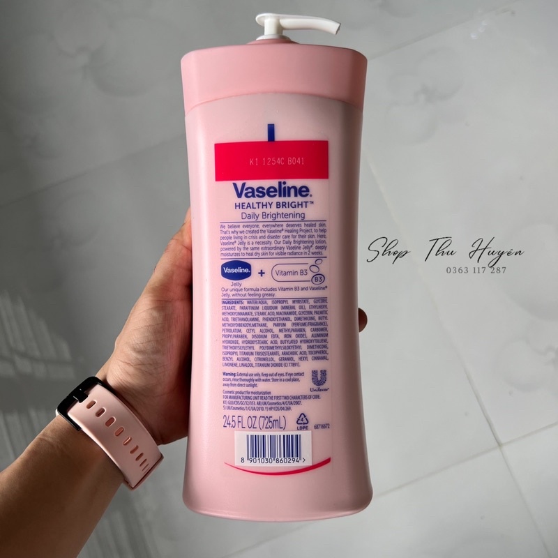 Sữa dưỡng thể Vaseline Healthy White UV Lightening Body Lotion 725ml