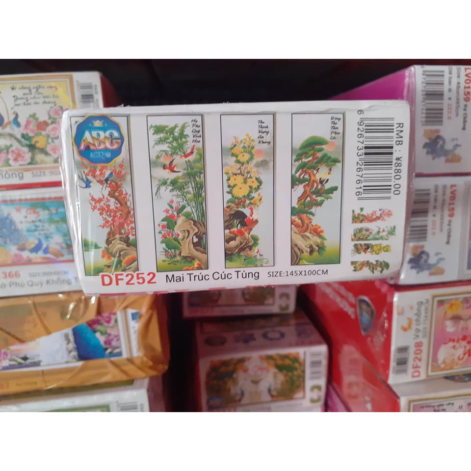 Tranh đính đá tứ quý xuân hạ thu đông. Tranh gắn đá chưa làm.