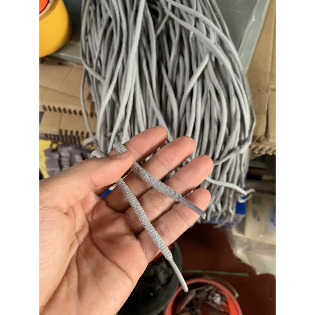 dây giày thể thao yzy 700 stt