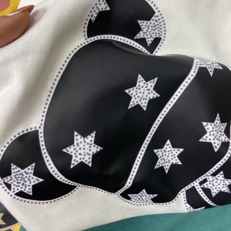 Áo phông cotton phom thụng tay lỡ hình người máy đen Áo thun nữ dáng rộng