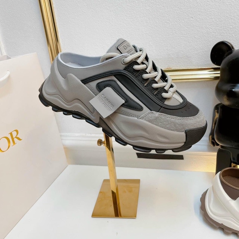 Giày sục thể thao nâng đế tag mác fullbox