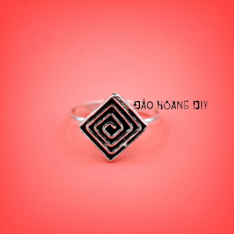 Nhẫn bạc nữ Thái PVN1151