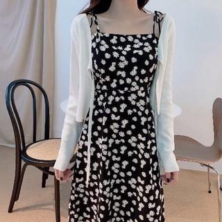 Đầm Yếm Nữ In Hình Hoa Cúc Đáng Yêu