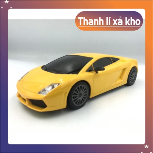 THANH LÝ XẢ KHO – Xe điều khiển từ xa ô tô 2017-1 – Đồ chơi xe điều khiển từ xa có đèn