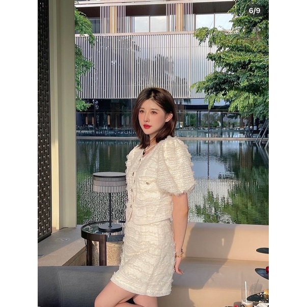 SET ÁO CROPTOP BÔNG REN NỔI + CHÂN VÁY KEM