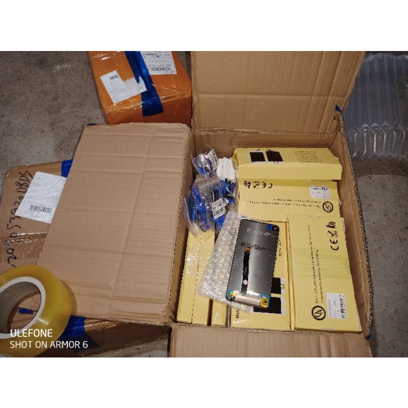 Mặt kính tecno pova 2 / tecno spark