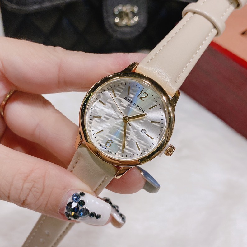 Đồng hồ nữ burberry dây da mềm, thẻ bảo hành 12 tháng - Dongho.bbr
