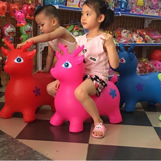 Thú nhún có nhạc cho bé