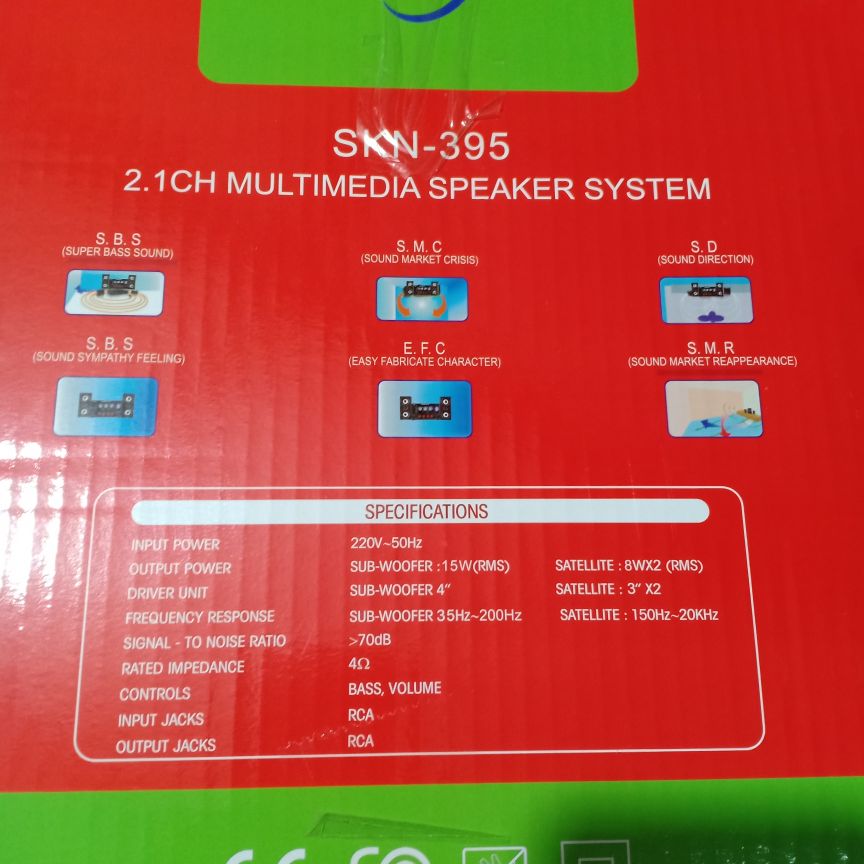 Loa Bluetooth, loa karaoke mini có điều khiển từ xa tiện lợi có nhiều tính năng