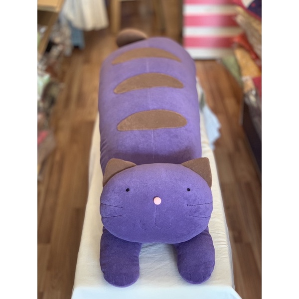 Mèo đít bự Hikosen Cara 1m3 ôm siêu đã