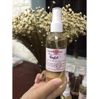 Xịt tinh dầu thơm quần áo comfor