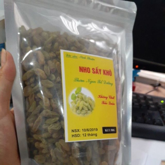 ĐẶC SẢN nho khô NINH THUẬN LOẠI NGON 500g NHO SẤY KHÔ