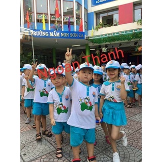 Dây dắt trẻ mần non đi dã ngoại