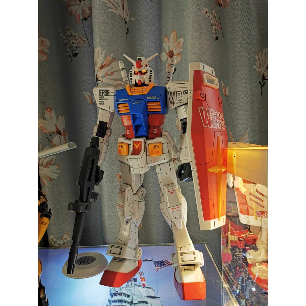 Đèn LED Custom mô hình Shf,Gundam,Ironman... tắt mở cảm biến nam châm