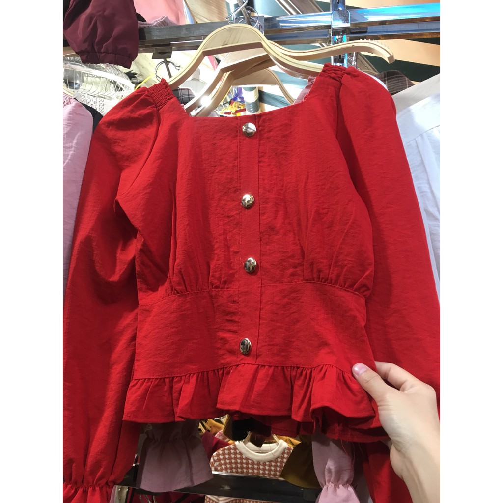 Áo cổ vuông đính khuy cúc | BigBuy360 - bigbuy360.vn