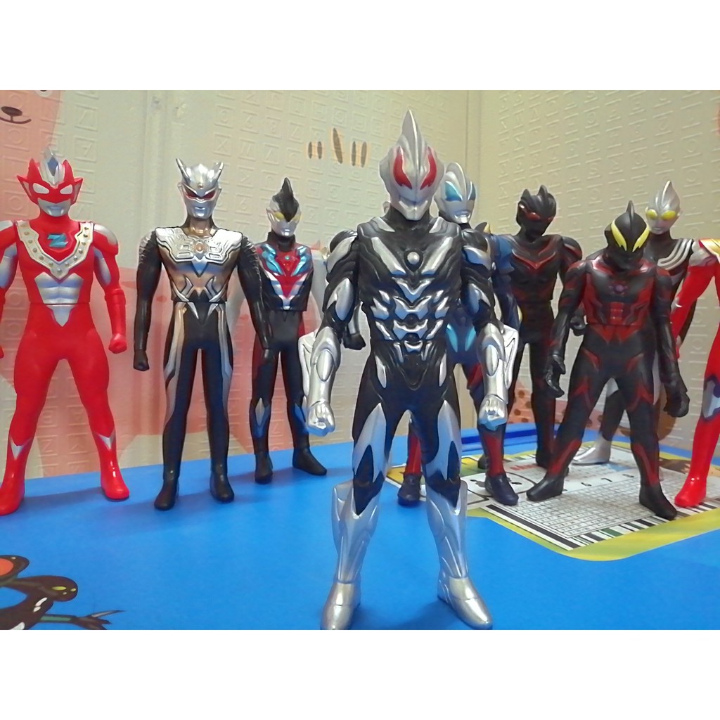 Mô hình Ultraman Belial Atrocious 23cm Series Phim Ultraman Siêu nhân điện quang [Đồ Chơi 24/7]