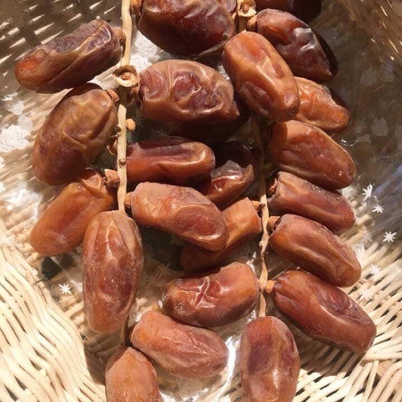 Chà là nguyên cành Tunisia 500g