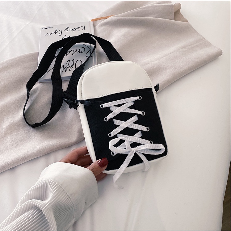 Túi xách nữ đeo vai đeo chéo hình chiếc giày sắc màu mini nhỏ xinh vải canvas đi chơi chụp ảnh đẹp độc đáo