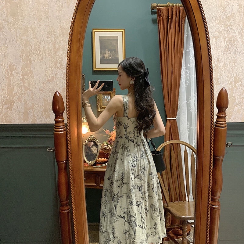 VÁY HOẠ TIẾT HOA