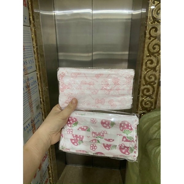 khẩu trang 50 cái hello kitty y tế 4 lớp 50 cái
