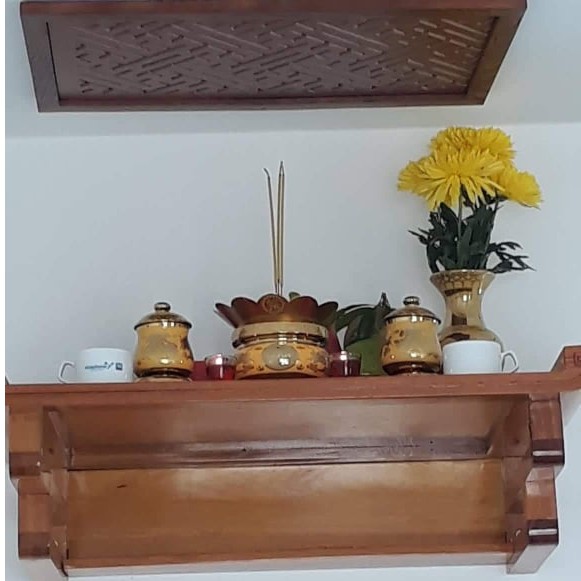 TẤM CHỐNG ÁM KHÓI BAN THỜ MỘC LINH - MÀU NÂU CHỮ VẠN KÍCH THƯỚC 41X81CM