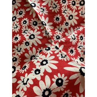 vải thô cotton 1x 1.5m hoa cúc đỏ