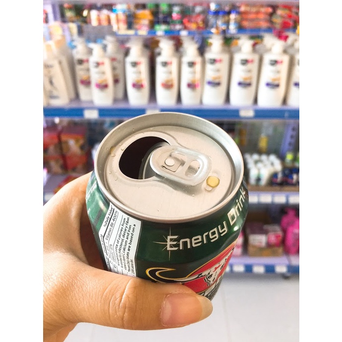 Nước Tăng Lực Trâu Cụng Carabao Thái Lan Lon 250ml (1 Lốc 6 Lon)