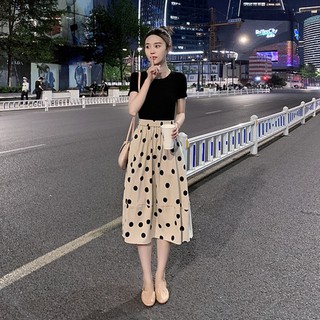 Thời trang bigsize, Set áo chân váy bigsize