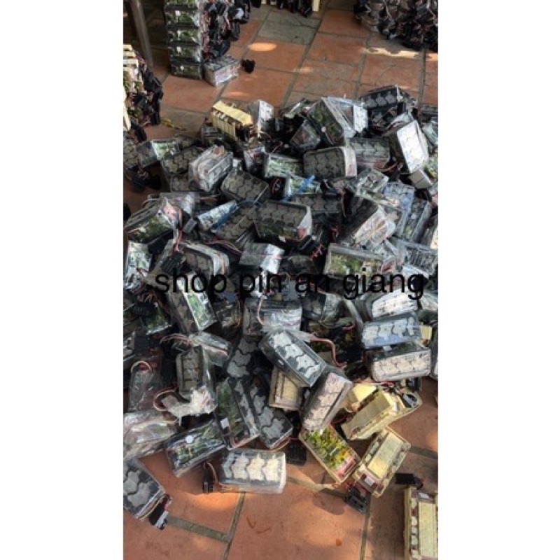 Pin sanyo 18650 đầu xanh