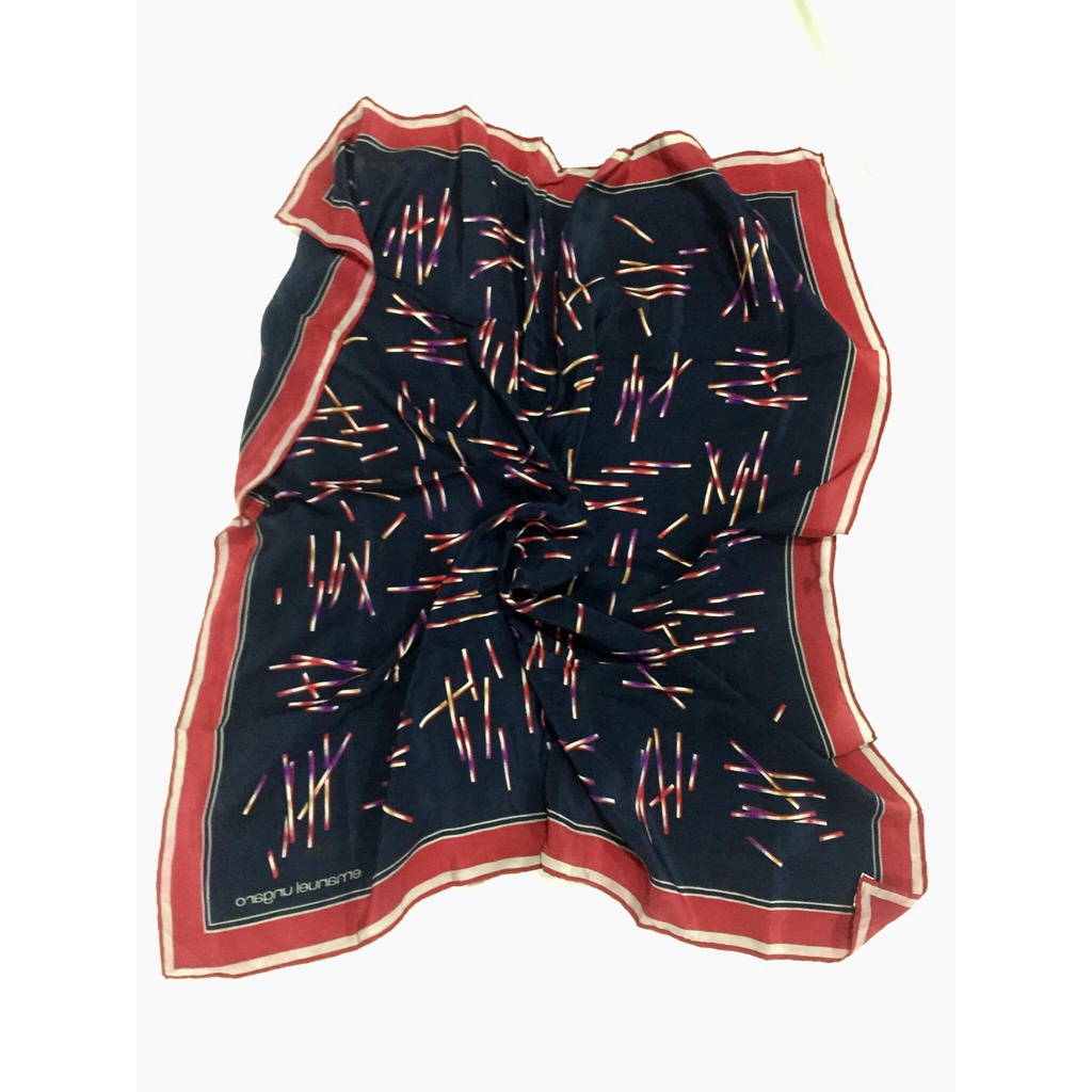 Khăn lụa vuông 2hand