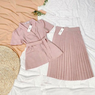 Sét áo vest và chân váy rập ly công sở
