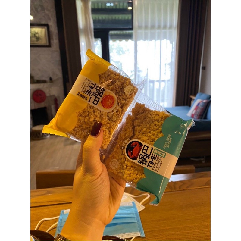 Cơm cháy miếng hải sản trứng muối 60g | BigBuy360 - bigbuy360.vn