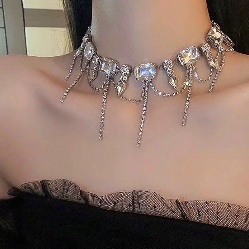 Dây Chuyền Đính Kim Cương Sang Trọng Phong Cách Âu Mỹ